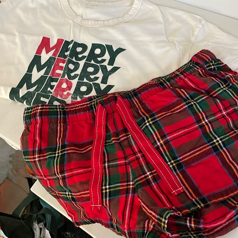 Xmas short pjs old navy